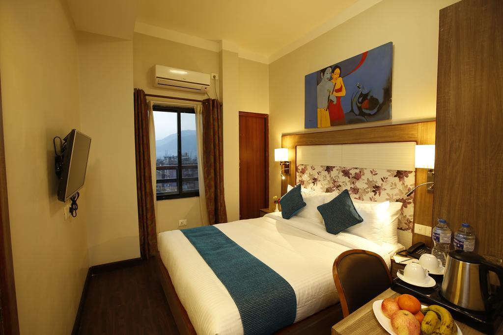 Hotel Arts Катманду Экстерьер фото