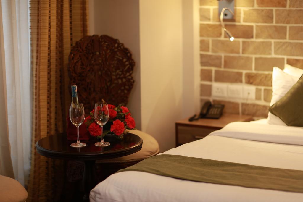 Hotel Arts Катманду Экстерьер фото