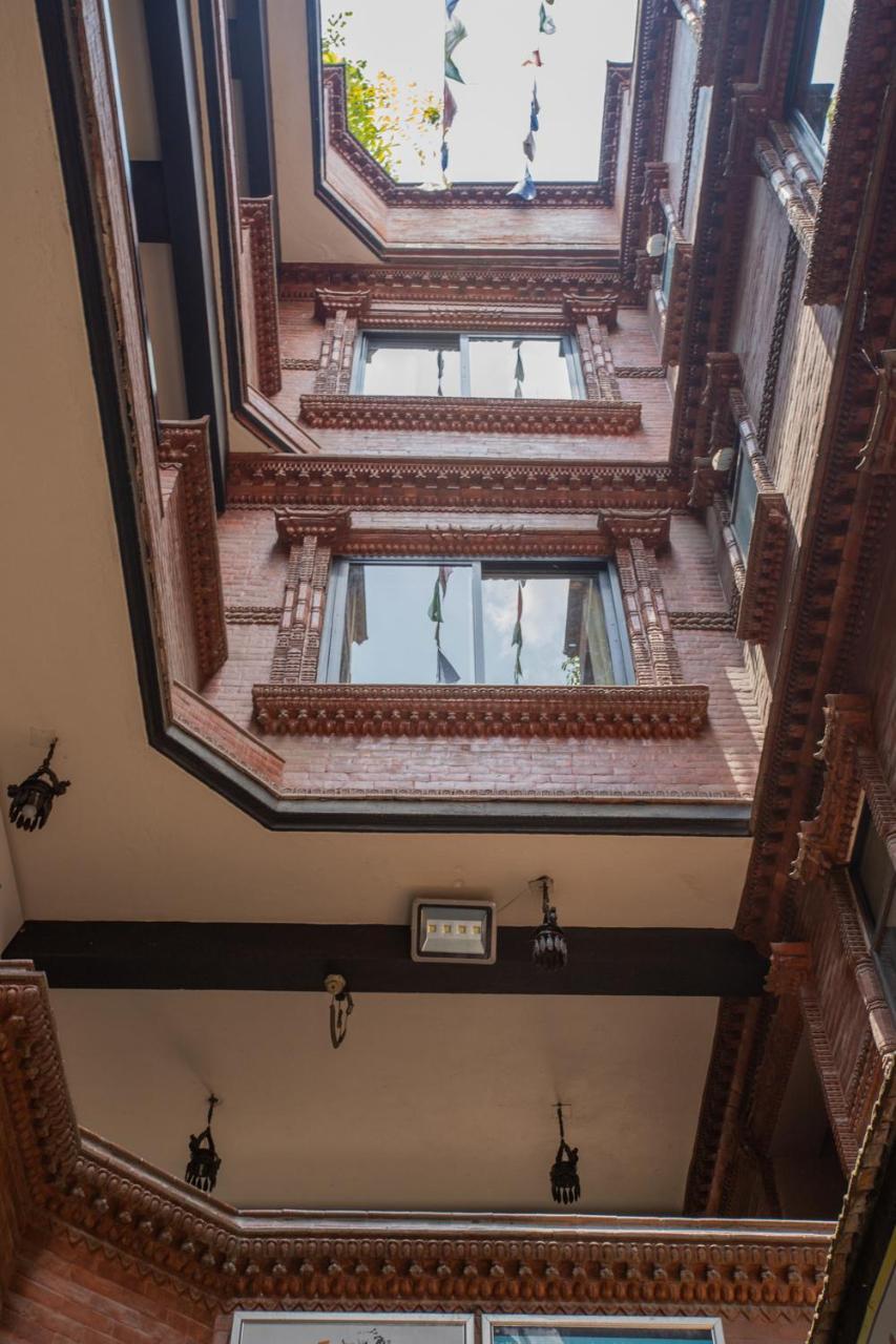 Hotel Arts Катманду Экстерьер фото